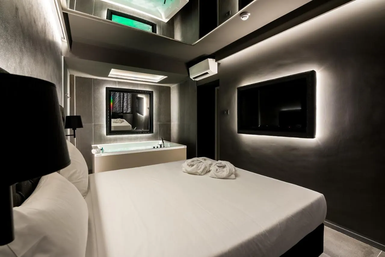 Motel Hotel Charlie Settala 4*,