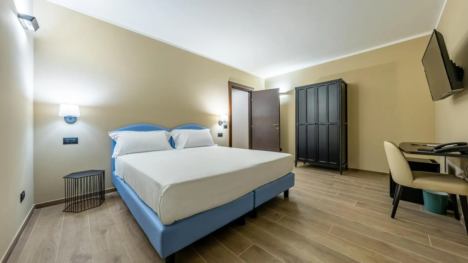 Motel Hotel Charlie Settala Italien